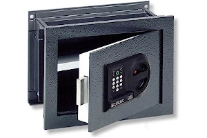 Caja De Seguridad Antigua 611uiB7Y4dL._AC_UL320_